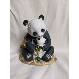 Homco 1988 Masterpiece Porcelain Panda Bear & Cub Collectible Figure